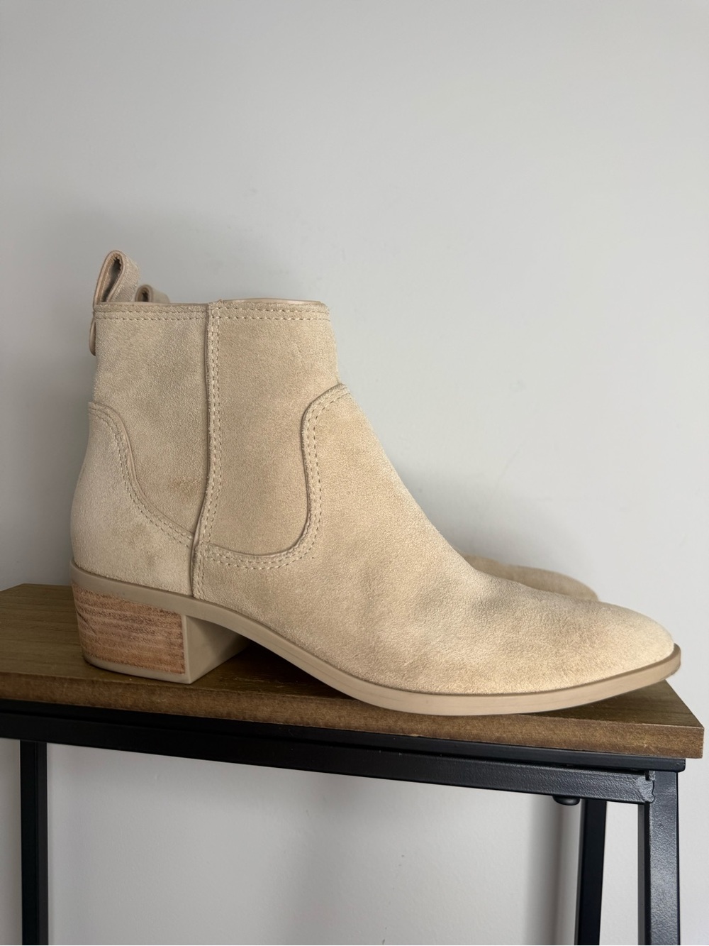 Dolce Vita Able booties in dune suede